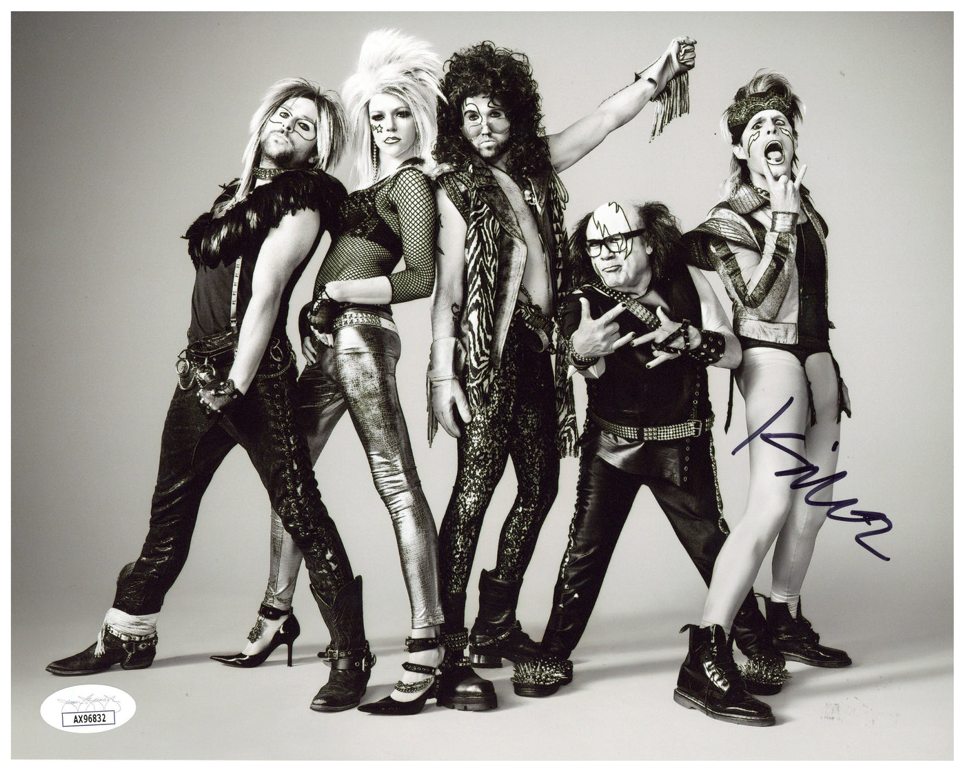 Kaitlin Olson Signed 8x10 Photo It's Always Sunny in Philadelphia Autographed JSA COA 3