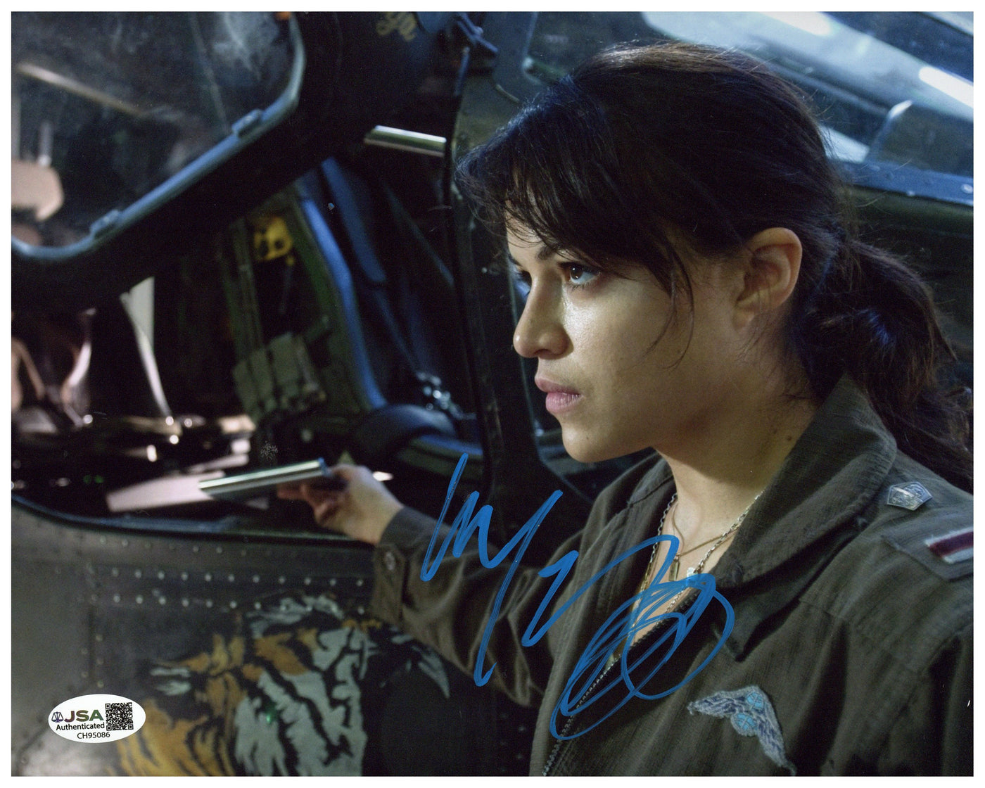 Michelle Rodriguez Signed 8x10 Photo Avatar Photograph JSA COA