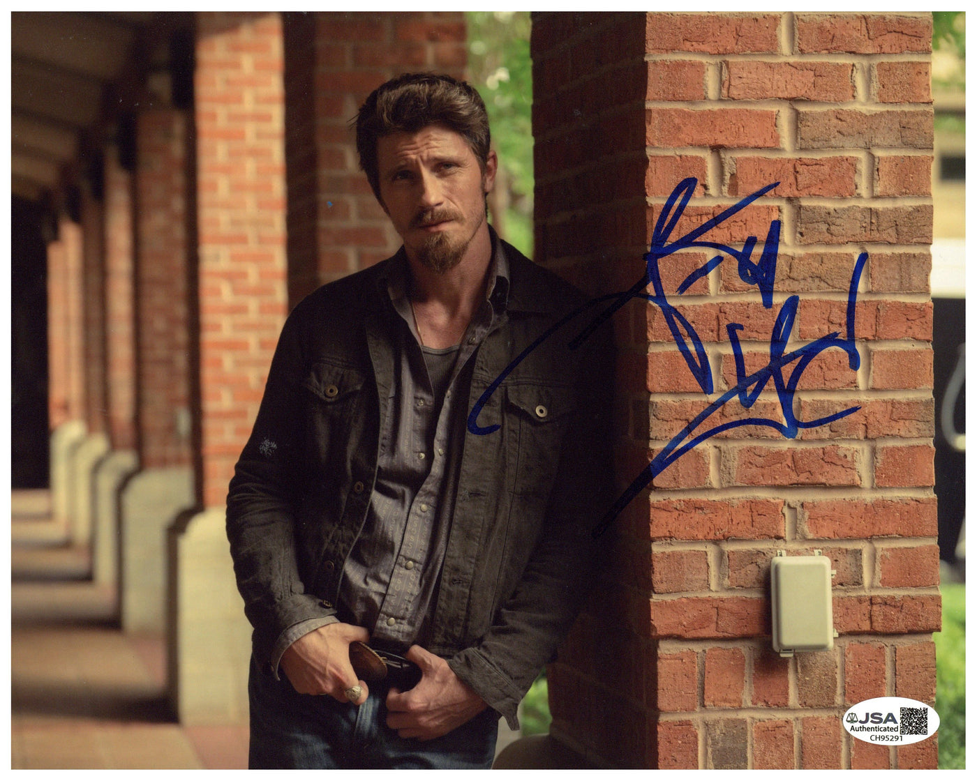 Garrett Hedlund Signed 8x10 Photo Tulsa King Autographed JSA COA 5