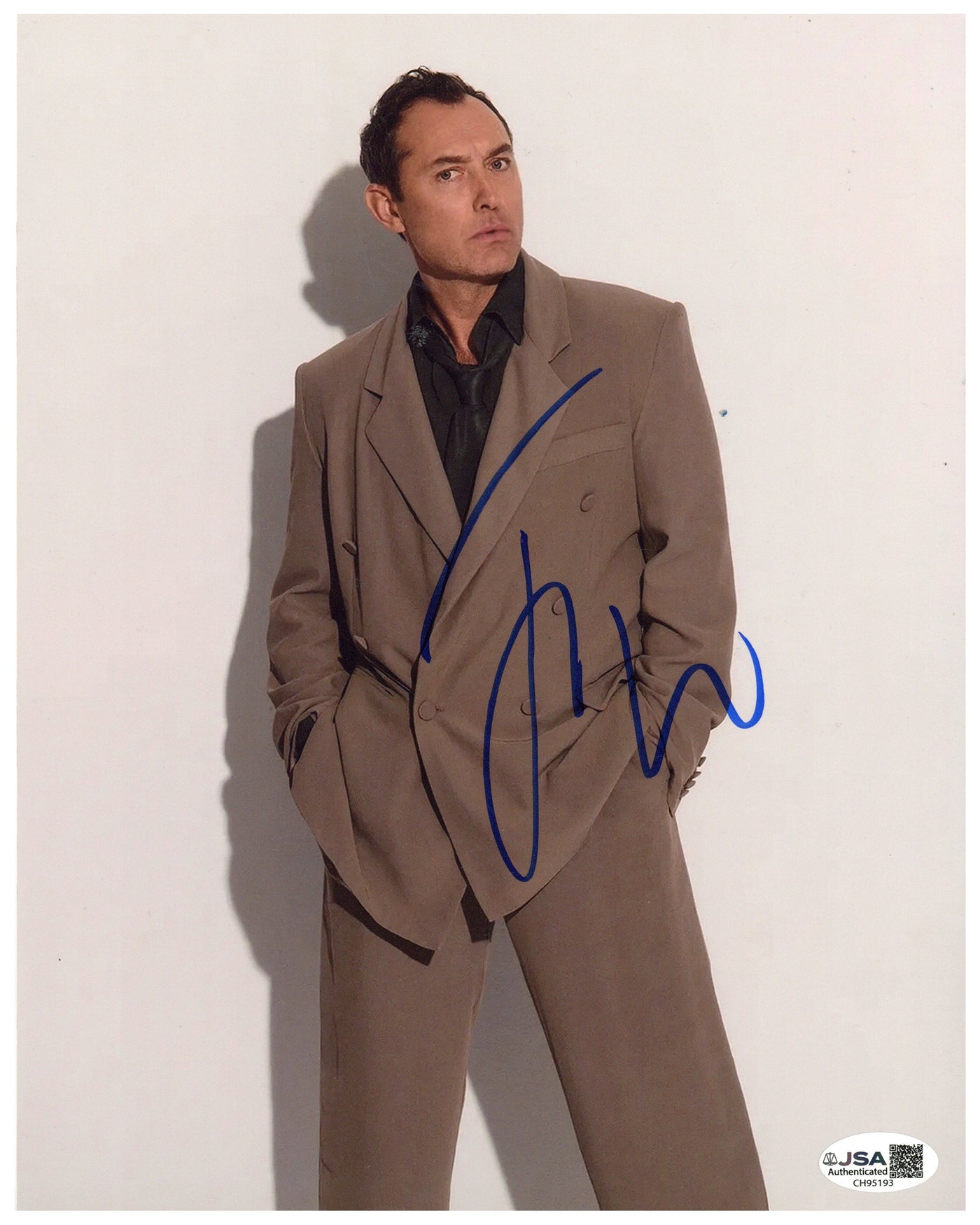 Jude Law Signed 8x10 Photo Fantastic Beasts Actor Autographed JSA COA