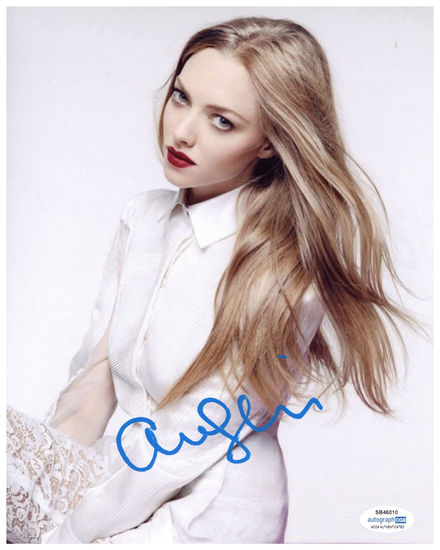 Amanda Seyfried Signed 8x10 Photo Mean Girls Autographed AutographCOA #1