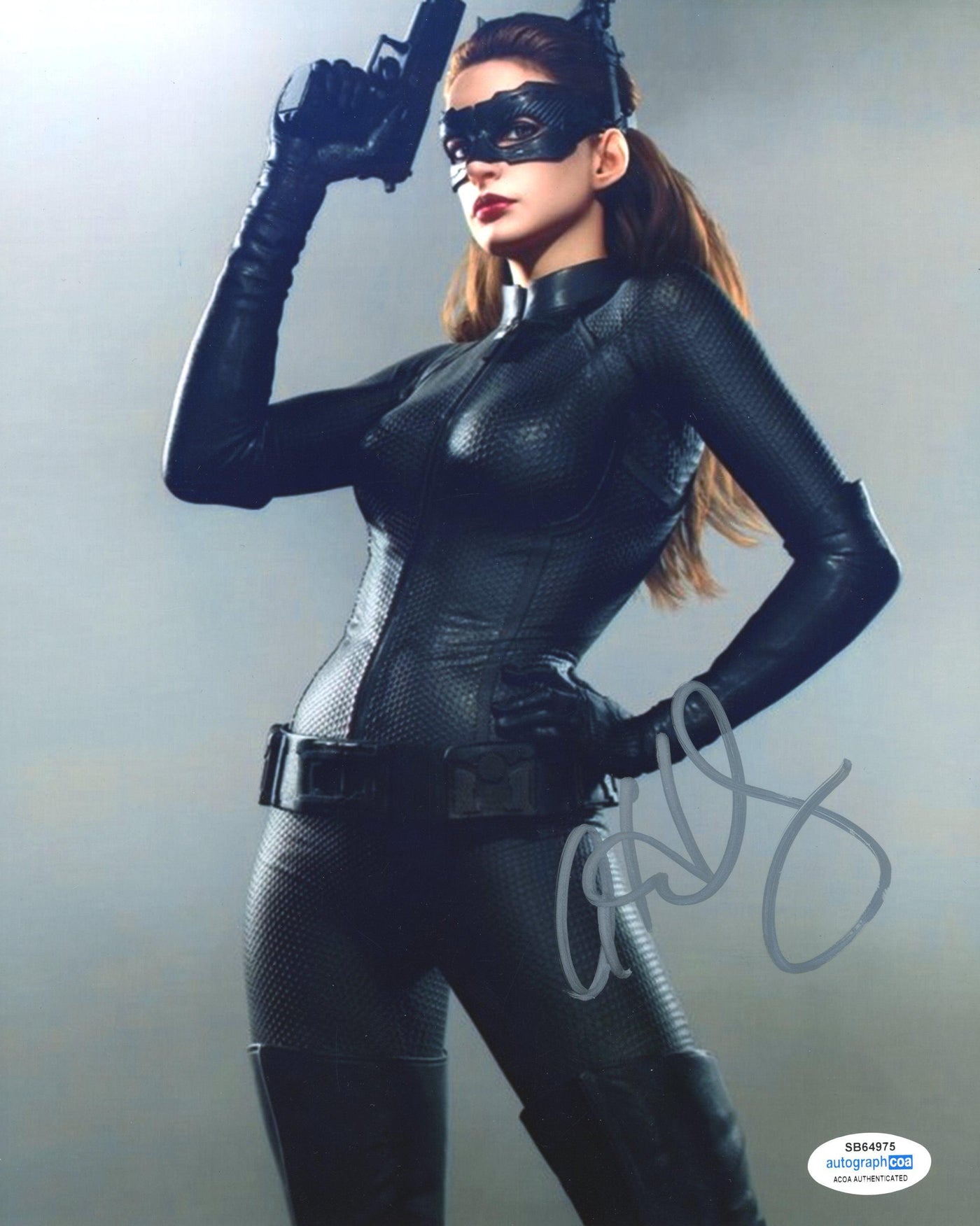 Anne Hathaway Signed 8x10 Photo The Dark Knight Rises Autographed ACOA #5