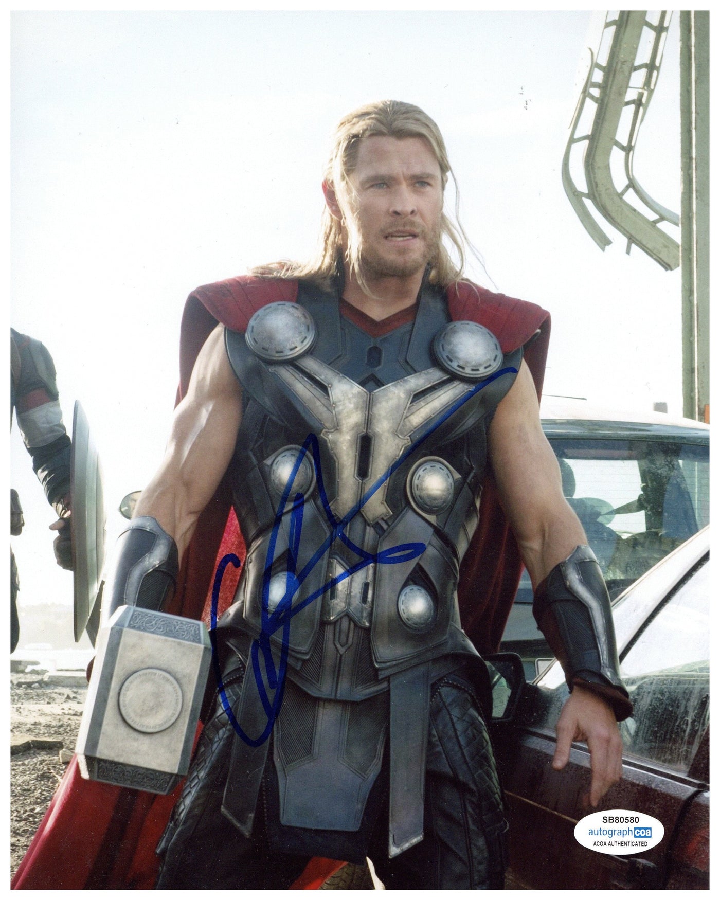 Chris Hemsworth Signed 8x10 Photo Marvel Thor Autographed ACOA #2