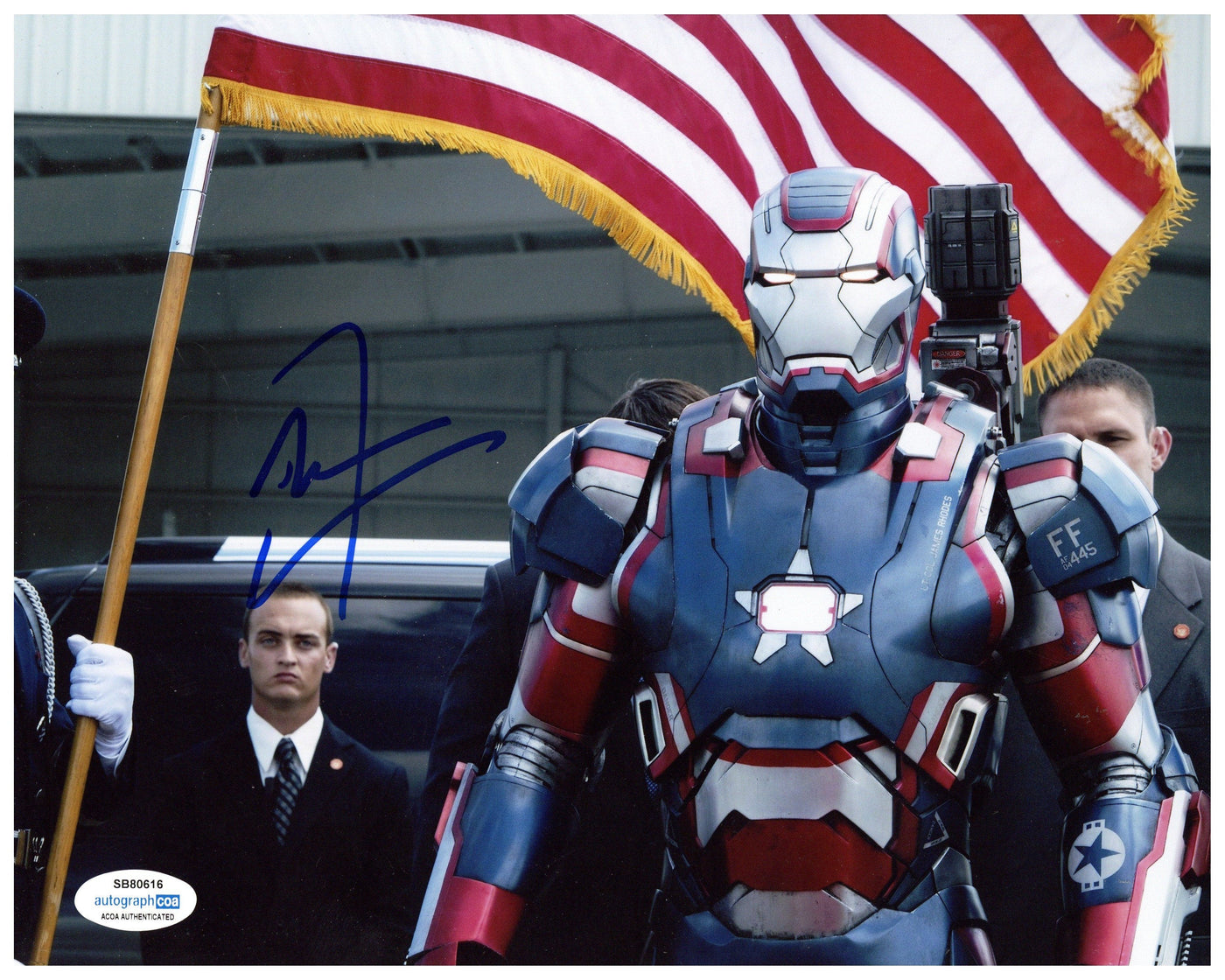 Don Cheadle Signed 8x10 Photo Marvel Avengers War Machine Autographed ACOA