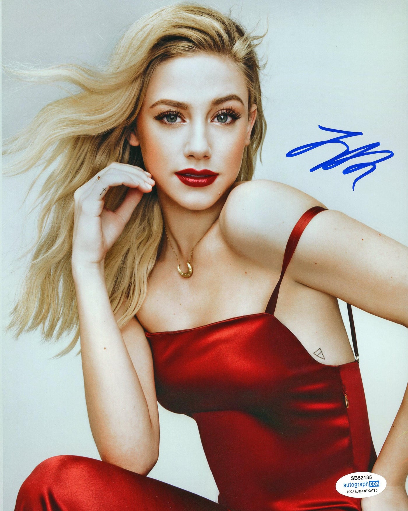 LILI REINHART SIGNED 8X10 PHOTO RIVERDALE AUTOGRAPHED ACOA #6