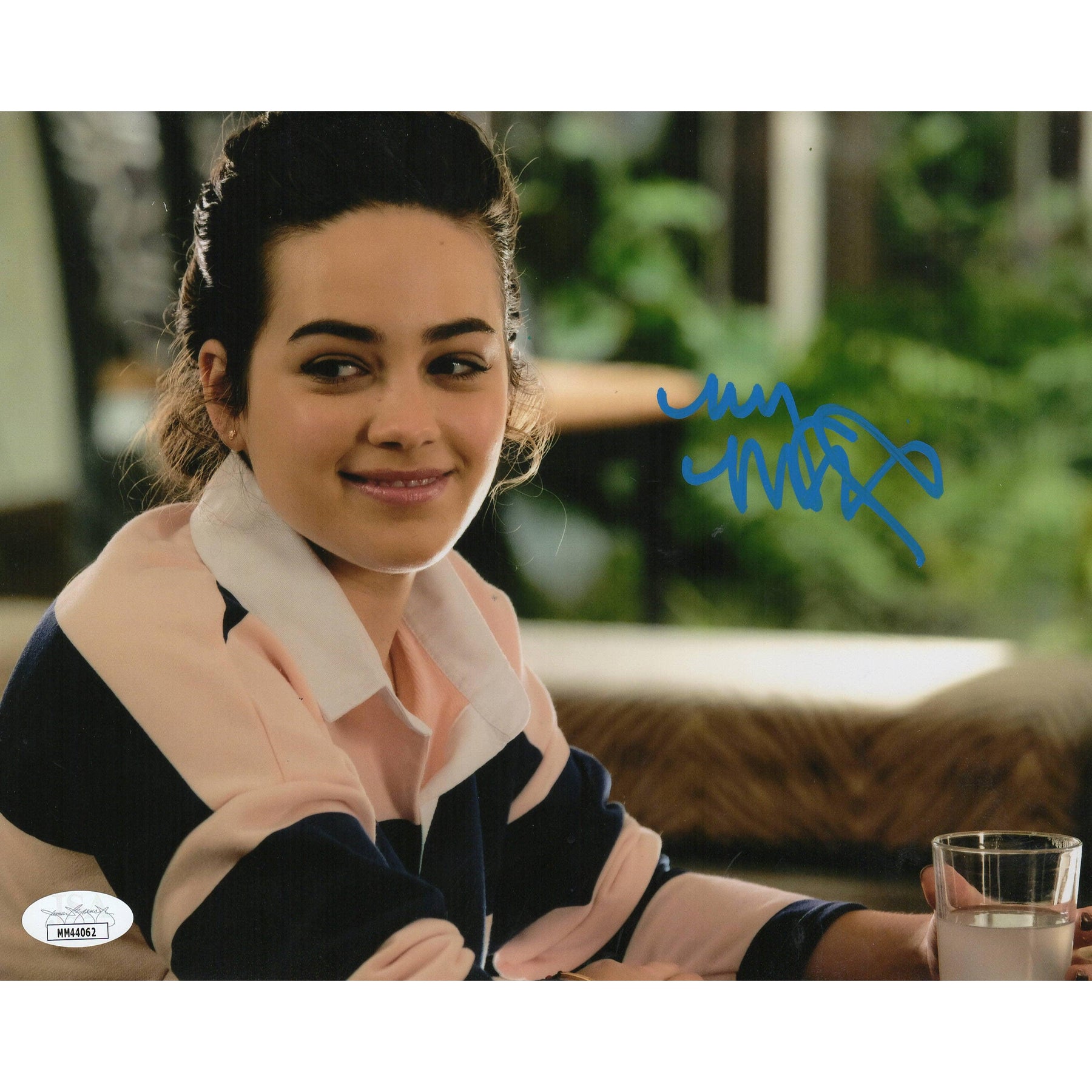 Mary Mouser Autograph 8x10 Photo Cobra Kai Samantha Larusso Signed Jsa Zobie Productions