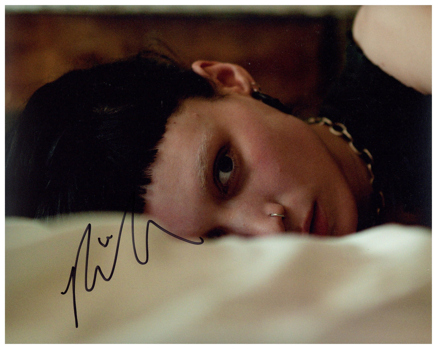 Rooney Mara Signed 8x10 Photo The Girl with the Dragon Tattoo Autographed ACOA
