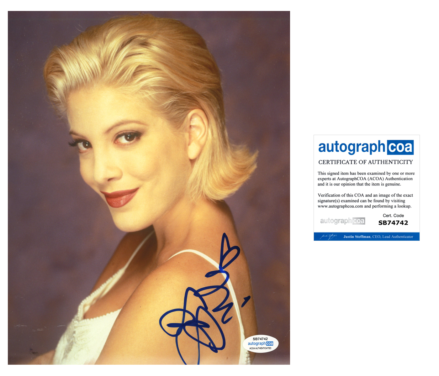 Tori Spelling Signed 8x10 Photo 90210 Autographed ACOA #2
