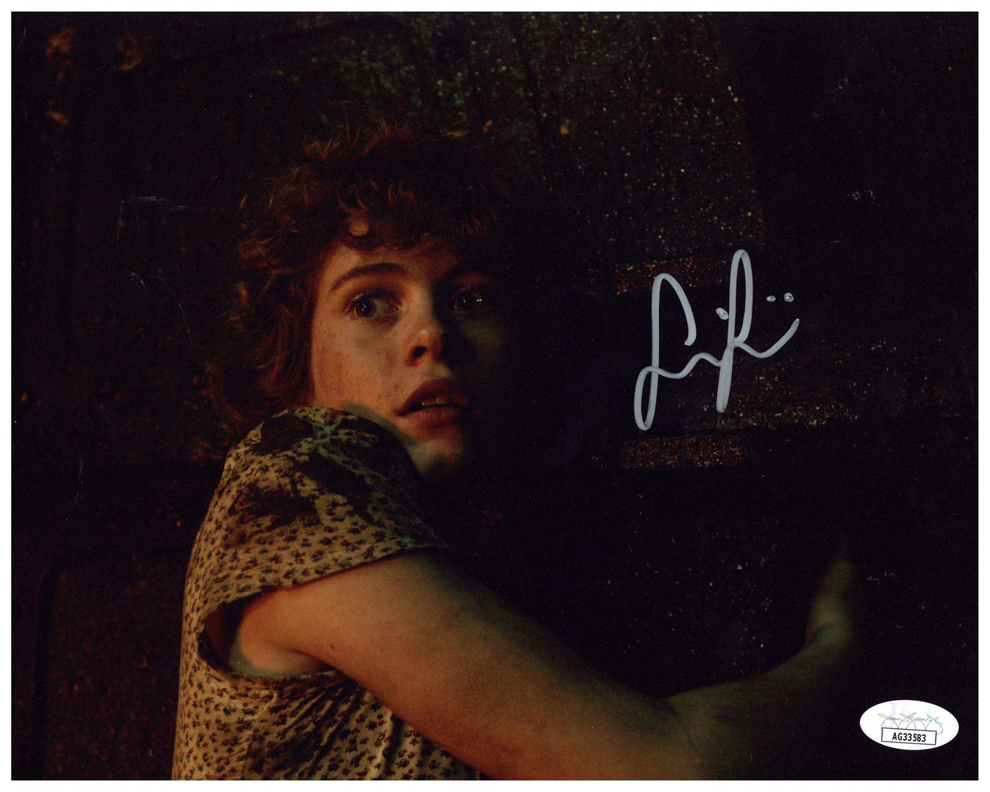 Sophia Lillis Signed 8x10 Photo Stephen's King IT Autographed JSA COA #3
