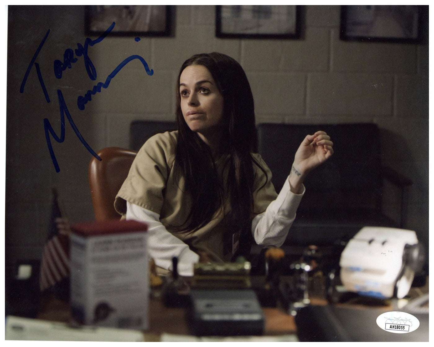 Taryn Manning Signed 8x10 Photo Orange is the New Black Autographed JSA